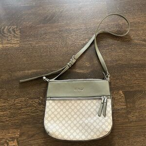 Nine West Monogram Crossbody Bag – Neutral Sage & Cream 🤍✨
